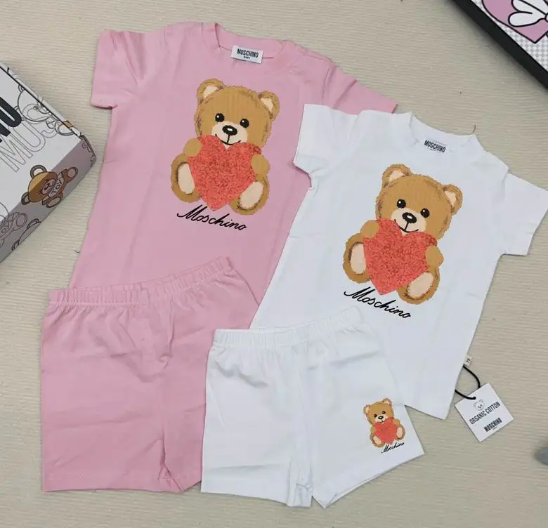 Moschino sz73-100 95